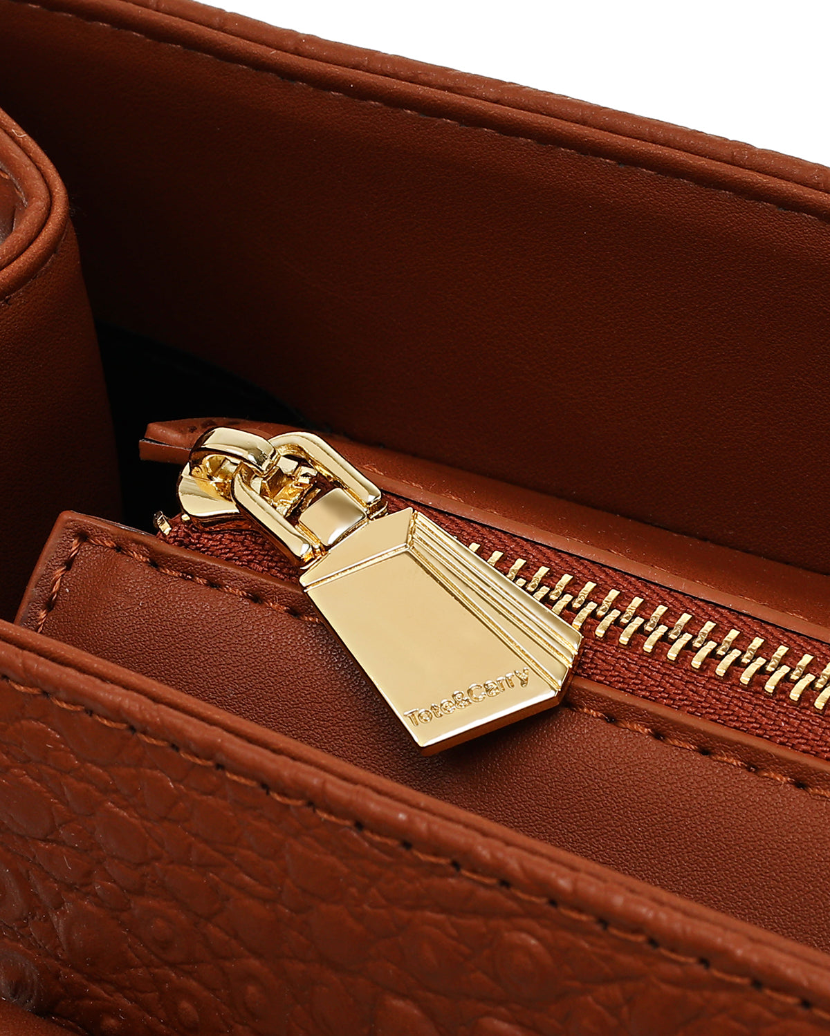 Classic City Tote Bag in Caramel