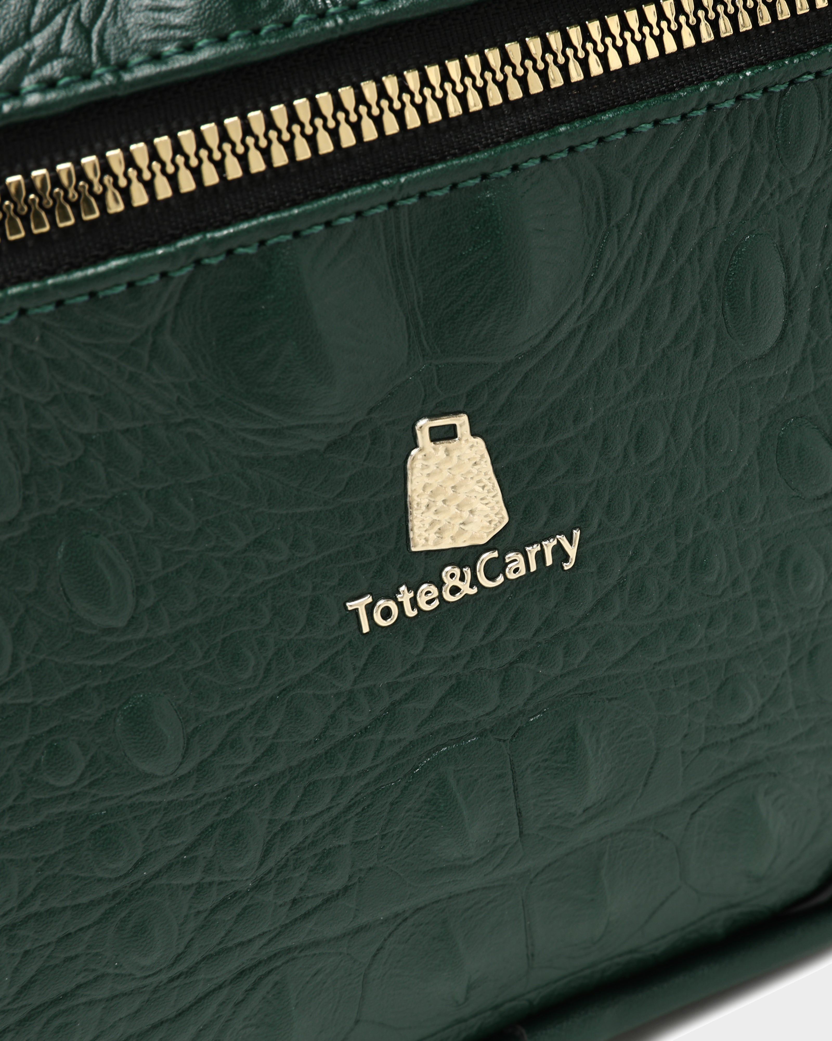 Classic Essential Toiletry Bag in Emerald Green