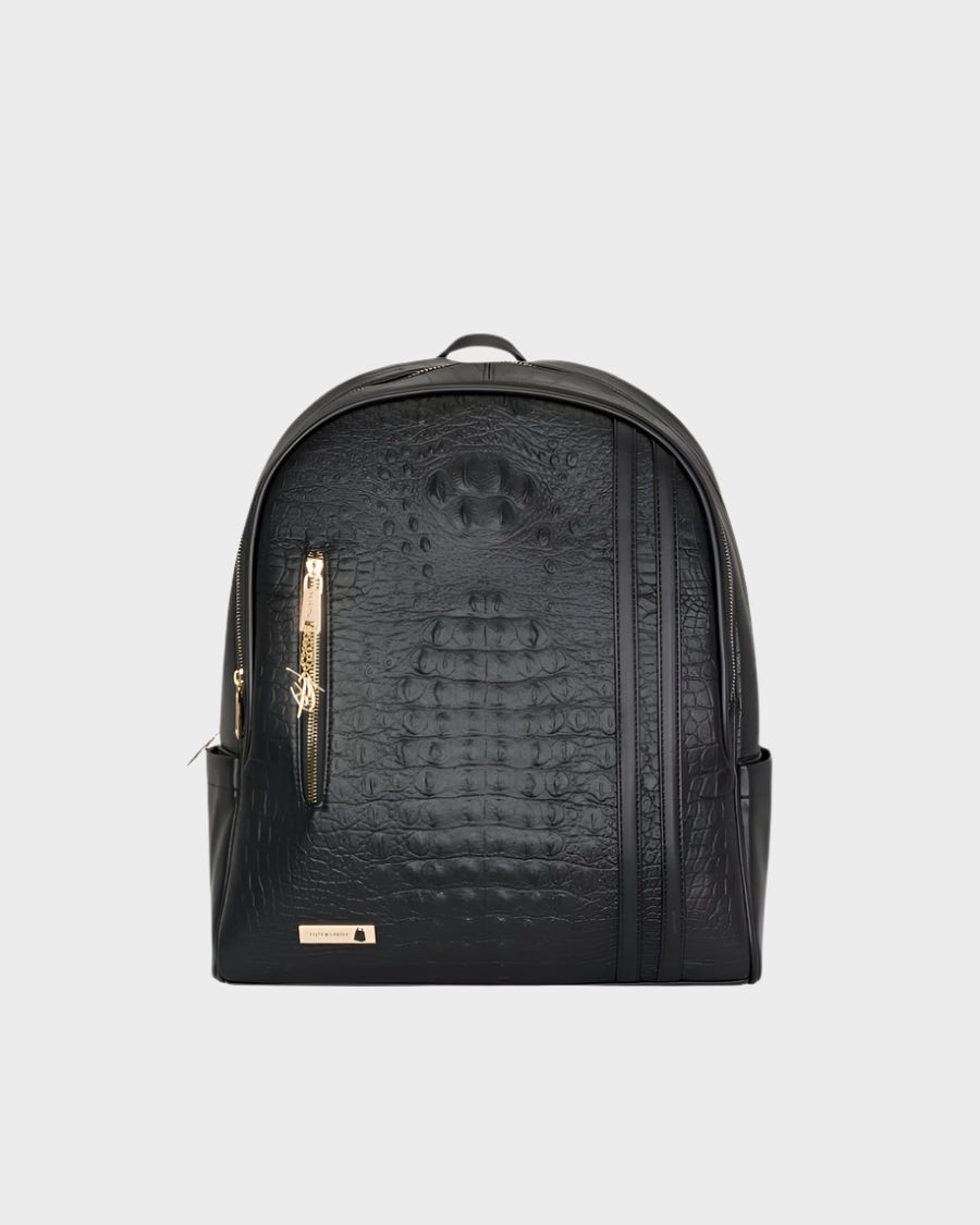 Classic Traveler Backpack in Black