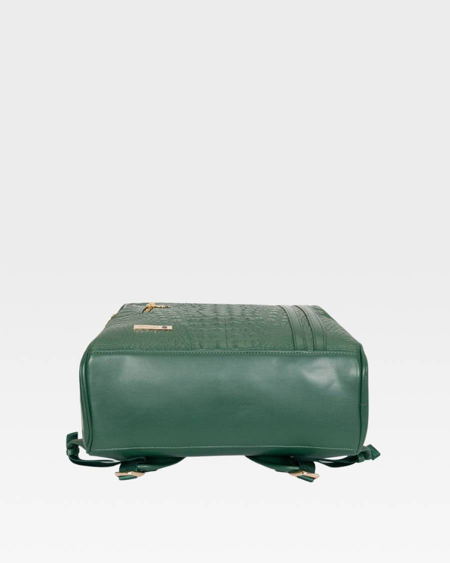 Classic Traveler Backpack in Emerald Green