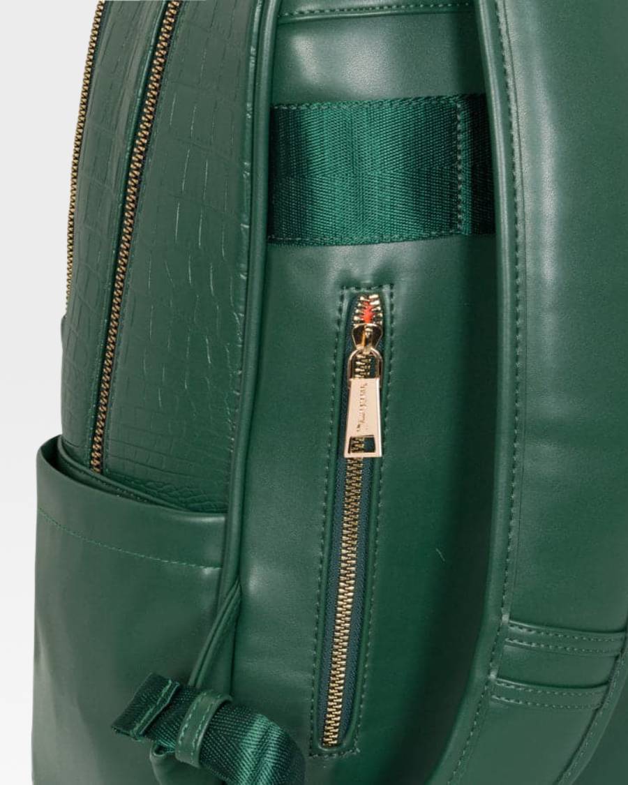 Classic Traveler Backpack in Emerald Green