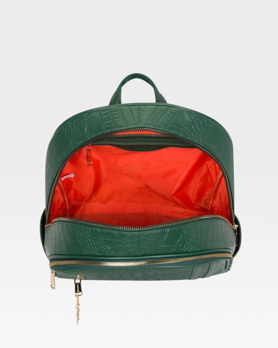 Classic Traveler Backpack in Emerald Green