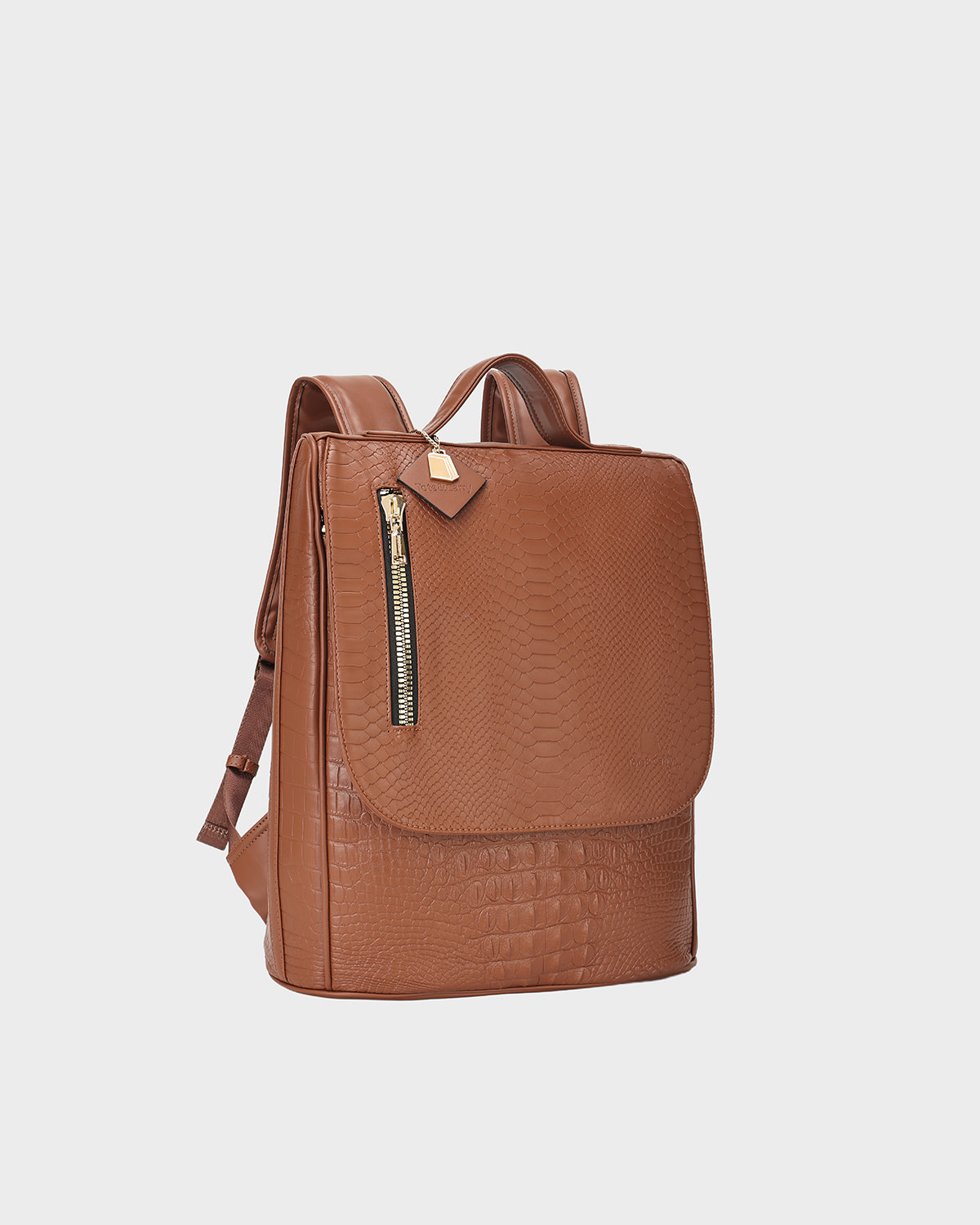 Classic Weekender Backpack in Caramel
