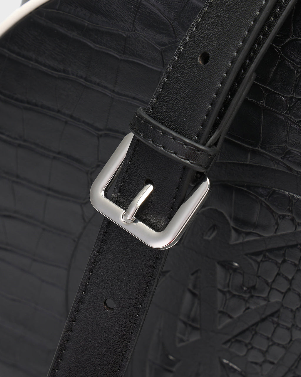 Croc Orb Bag in Black