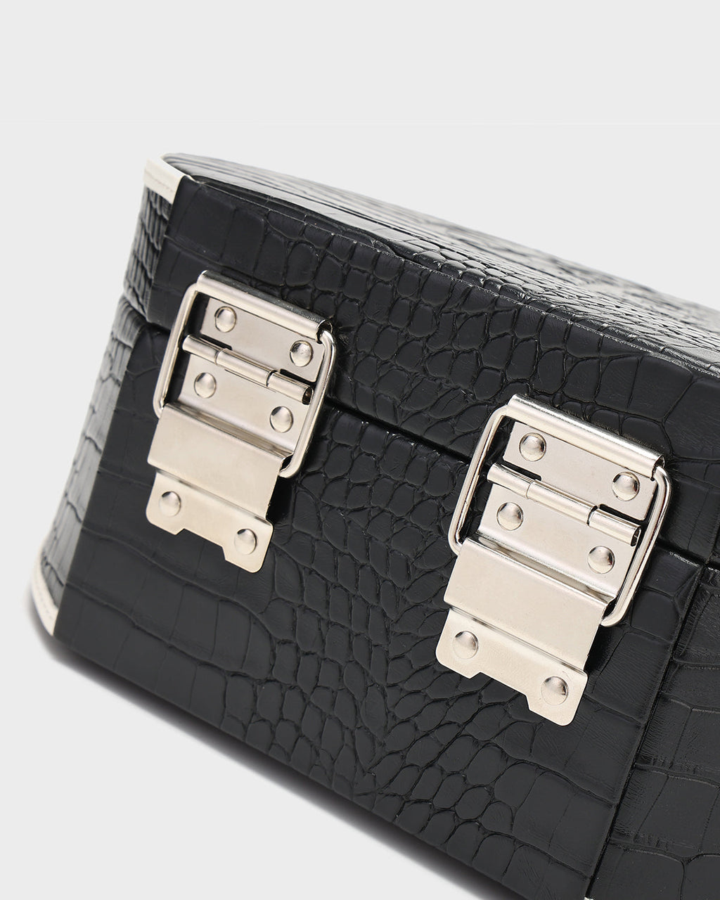 Croc Orb Bag in Black
