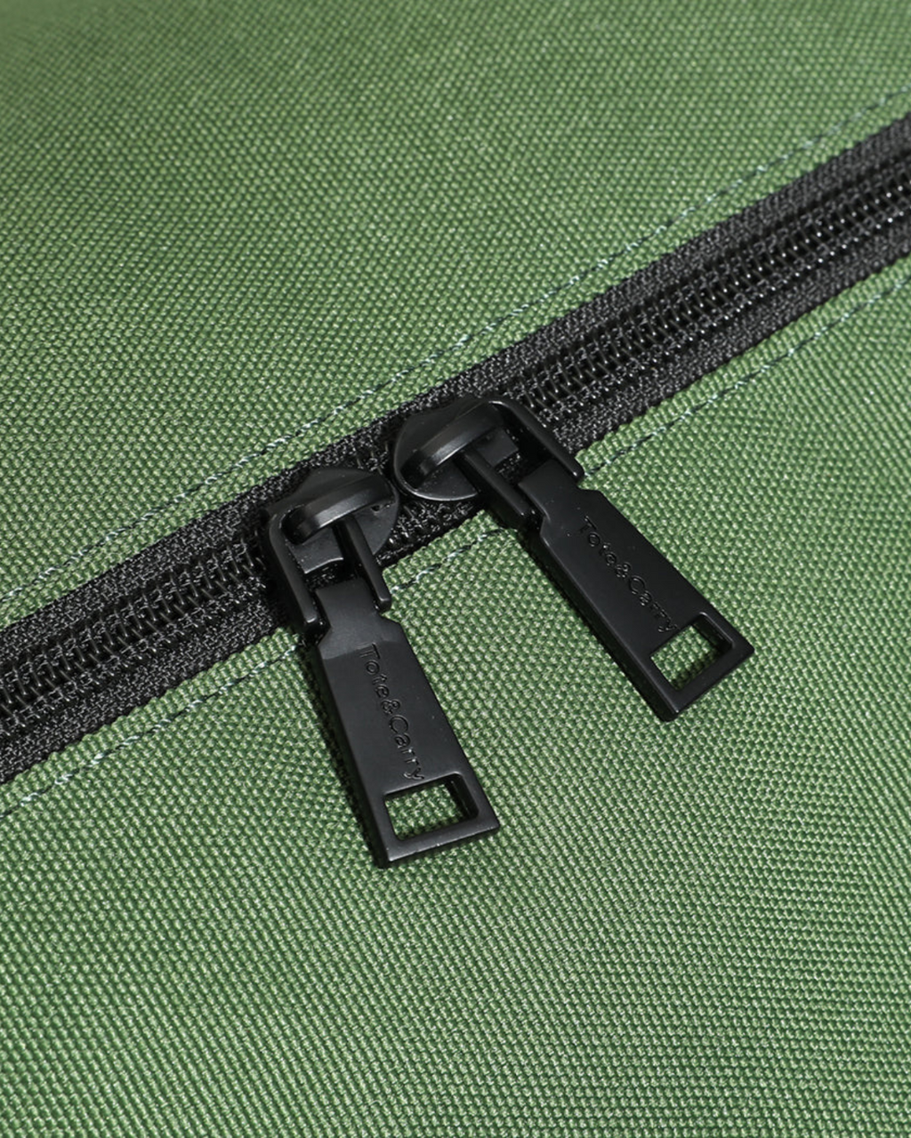 Gym Traveler Duffle Bag in Olive Green