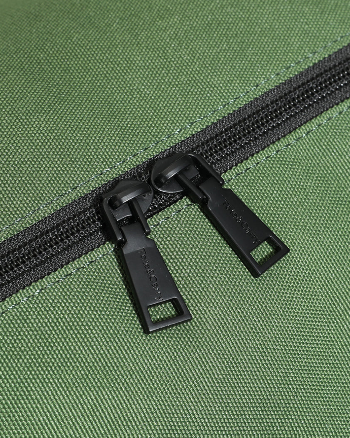 Gym Traveler Duffle Bag in Olive Green