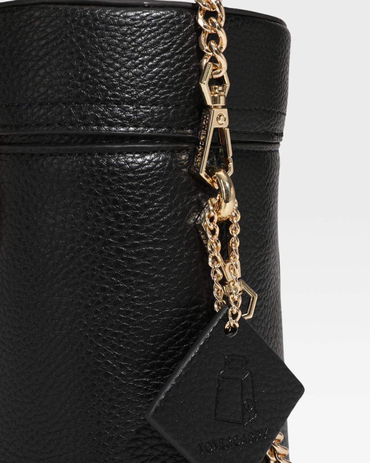 Leather Beauty Barrel Purse in Black