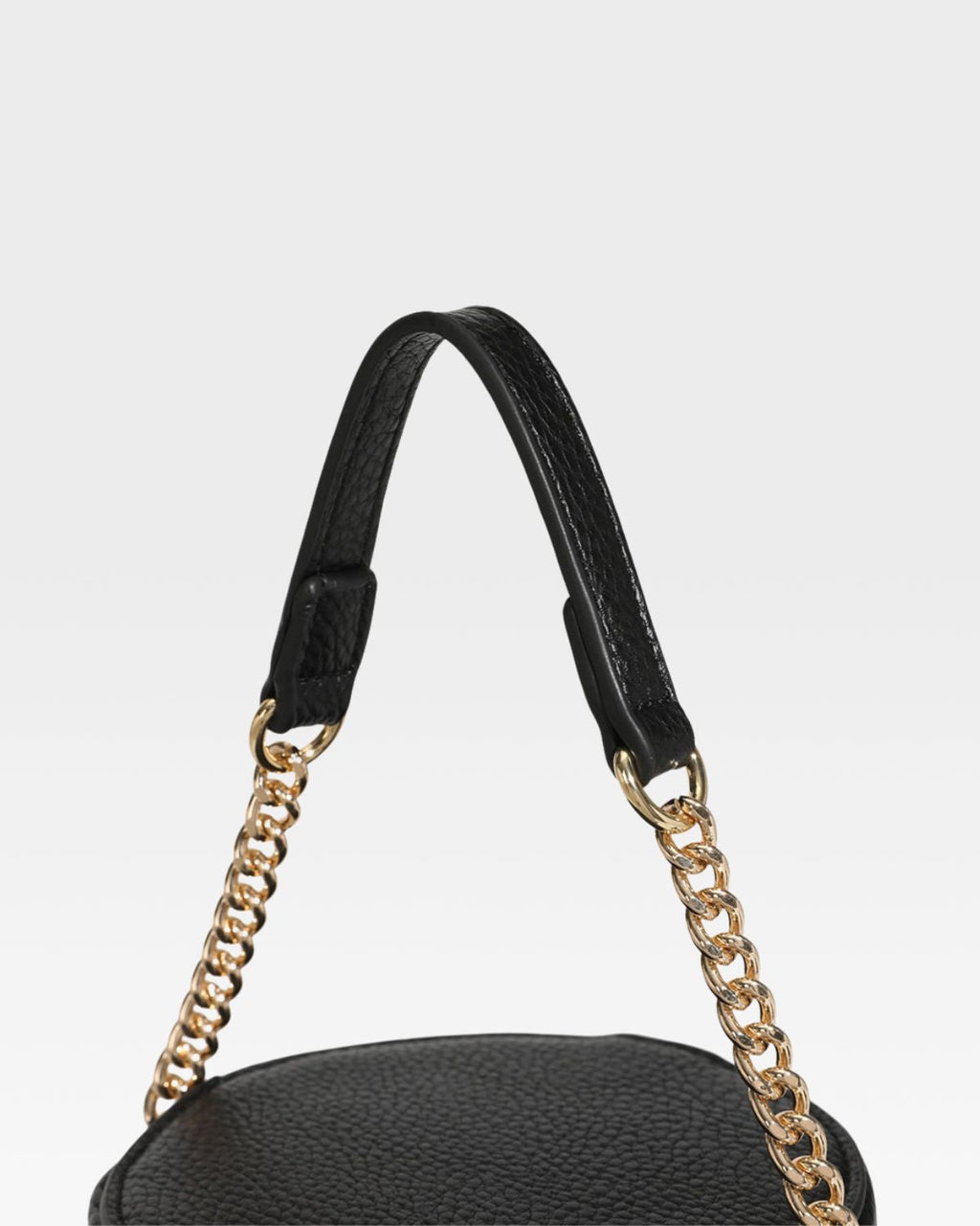 Leather Beauty Barrel Purse in Black
