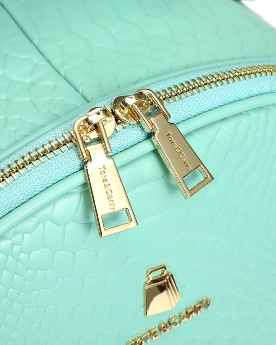 Signature Commuter Backpack in Mint