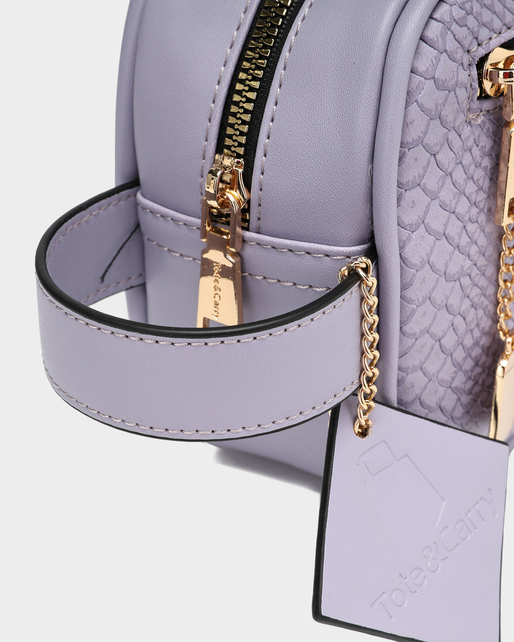 Signature Essential Toiletry Bag in Lavender
