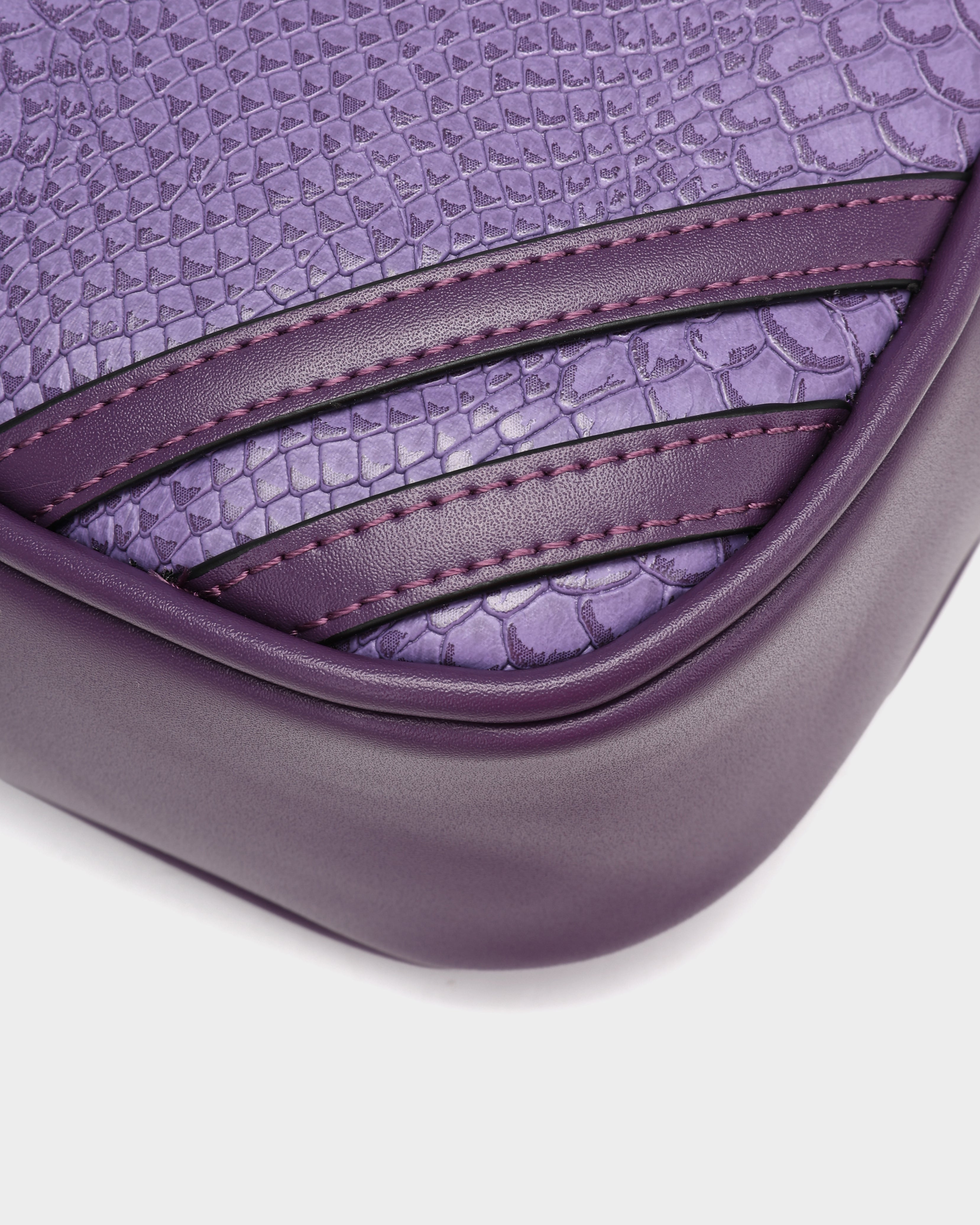 Signature Essential Toiletry Bag in Purple