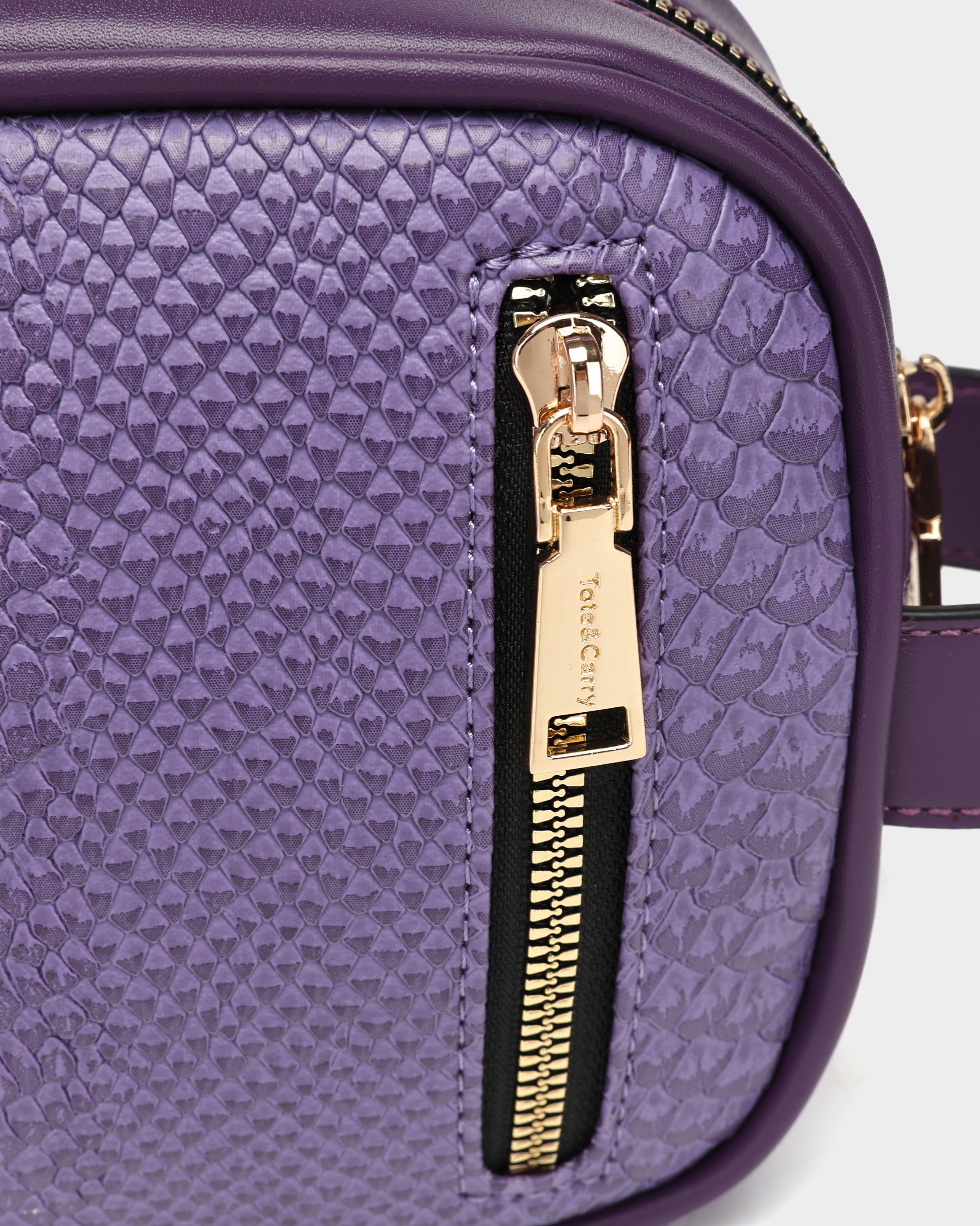 Signature Essential Toiletry Bag in Purple