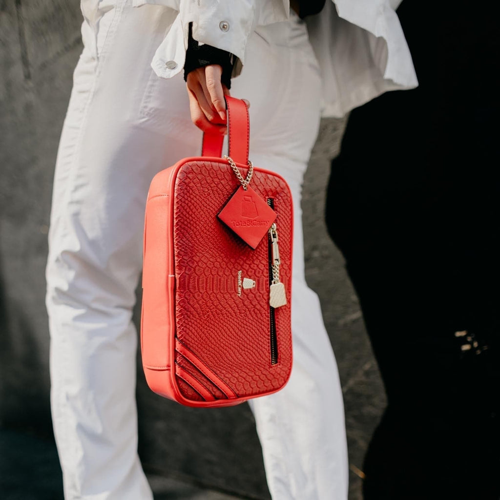 Signature Essential Toiletry Bags
