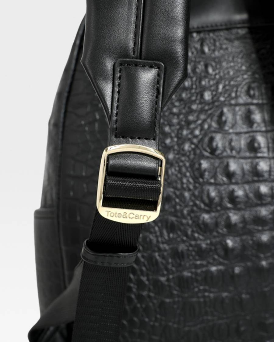 Statement Commuter Backpack in Black